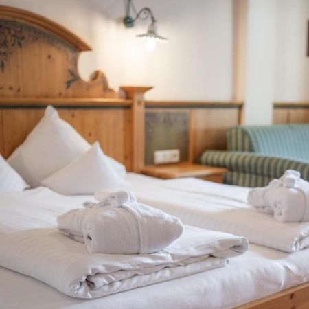 Das Posthaus Stubai&Smart Hotel Fulpmes Esterno foto