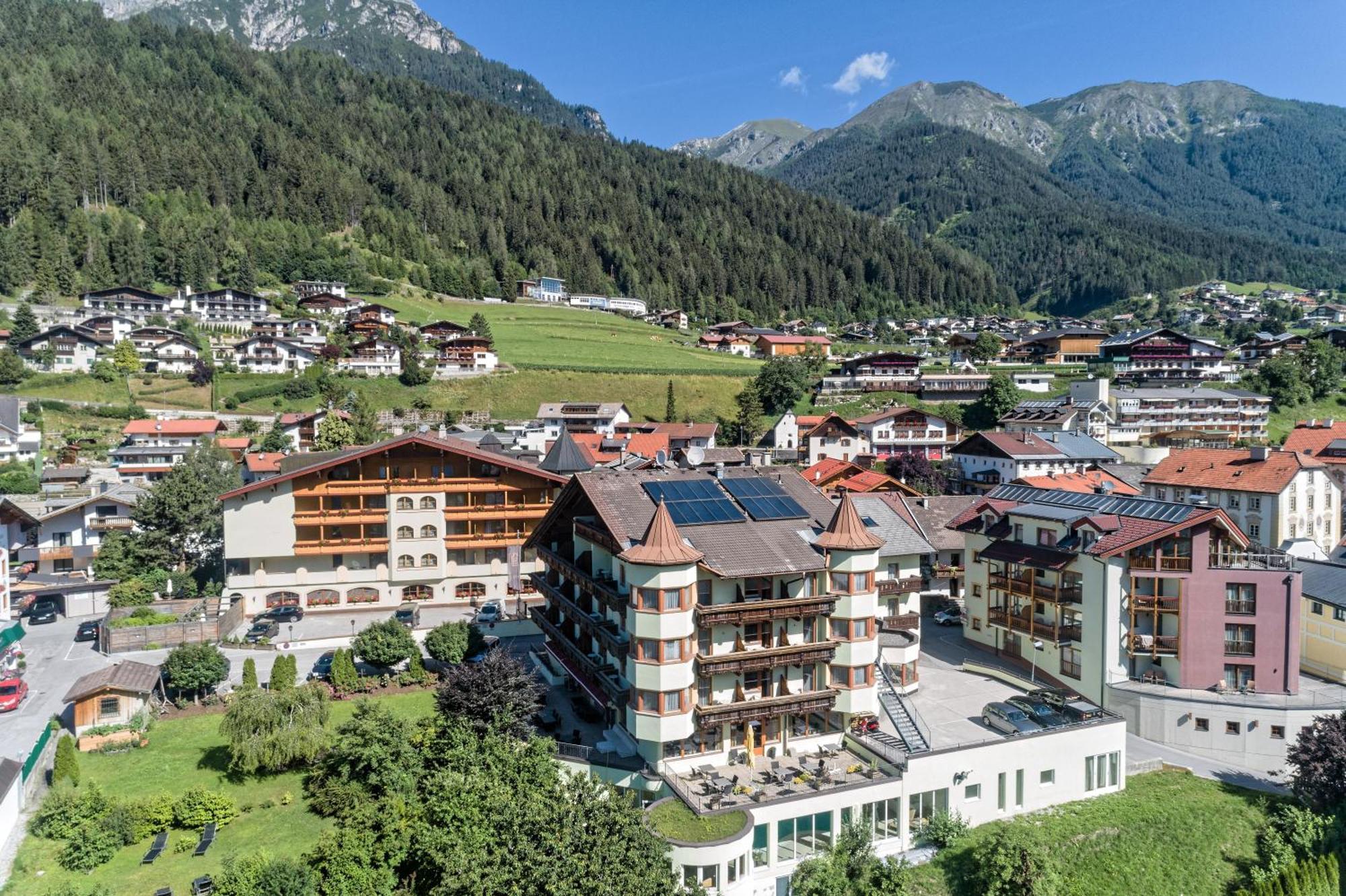 Das Posthaus Stubai&Smart Hotel Fulpmes Esterno foto